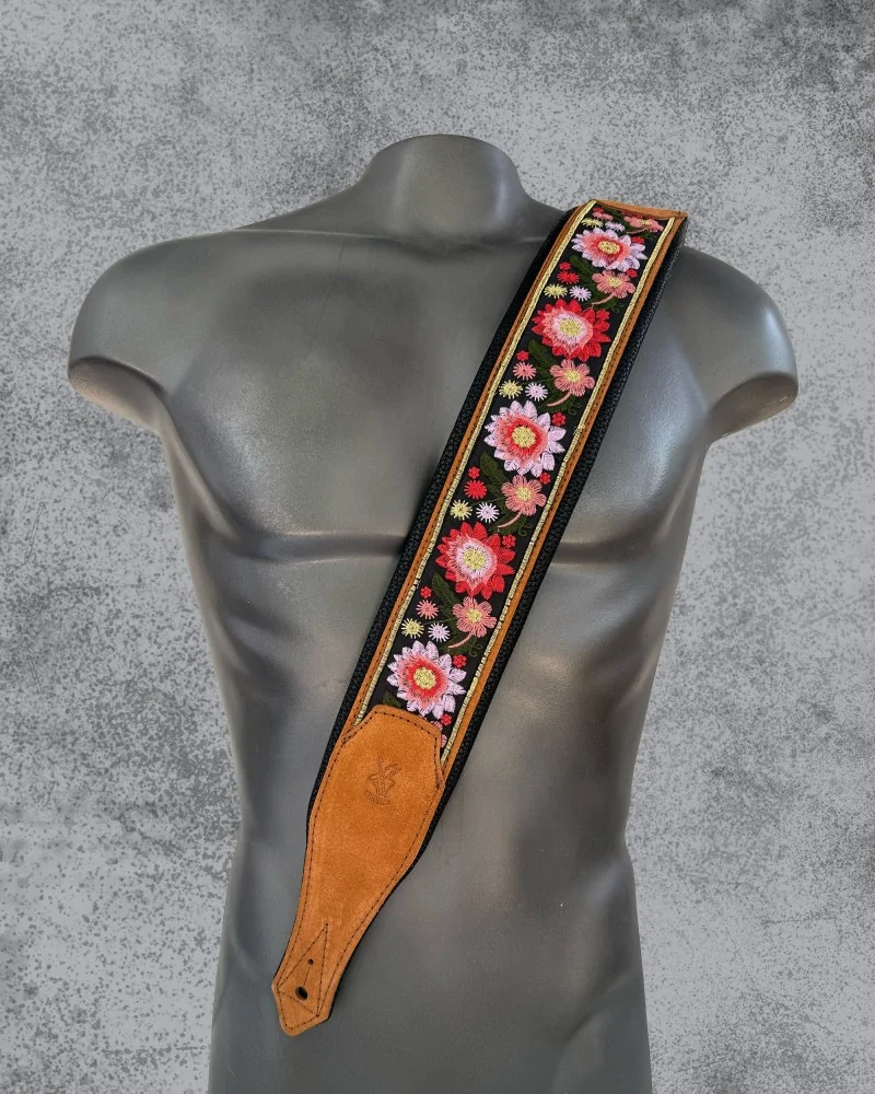 Minotaur Guitar Straps|Our Products|FLORAL Guitar & Bass Camel