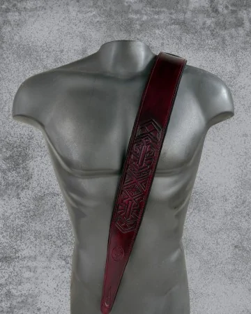 Minotaur Guitar Straps|Our Products|TRIBAL ENGRAVINGS III Guitar & Bass Bordeaux