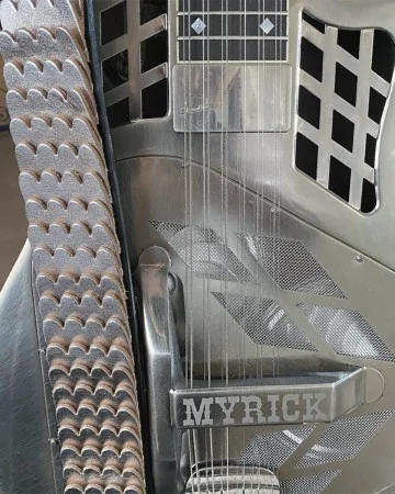 Minotaur Guitar Straps|Our Products|SILVER PYTHON